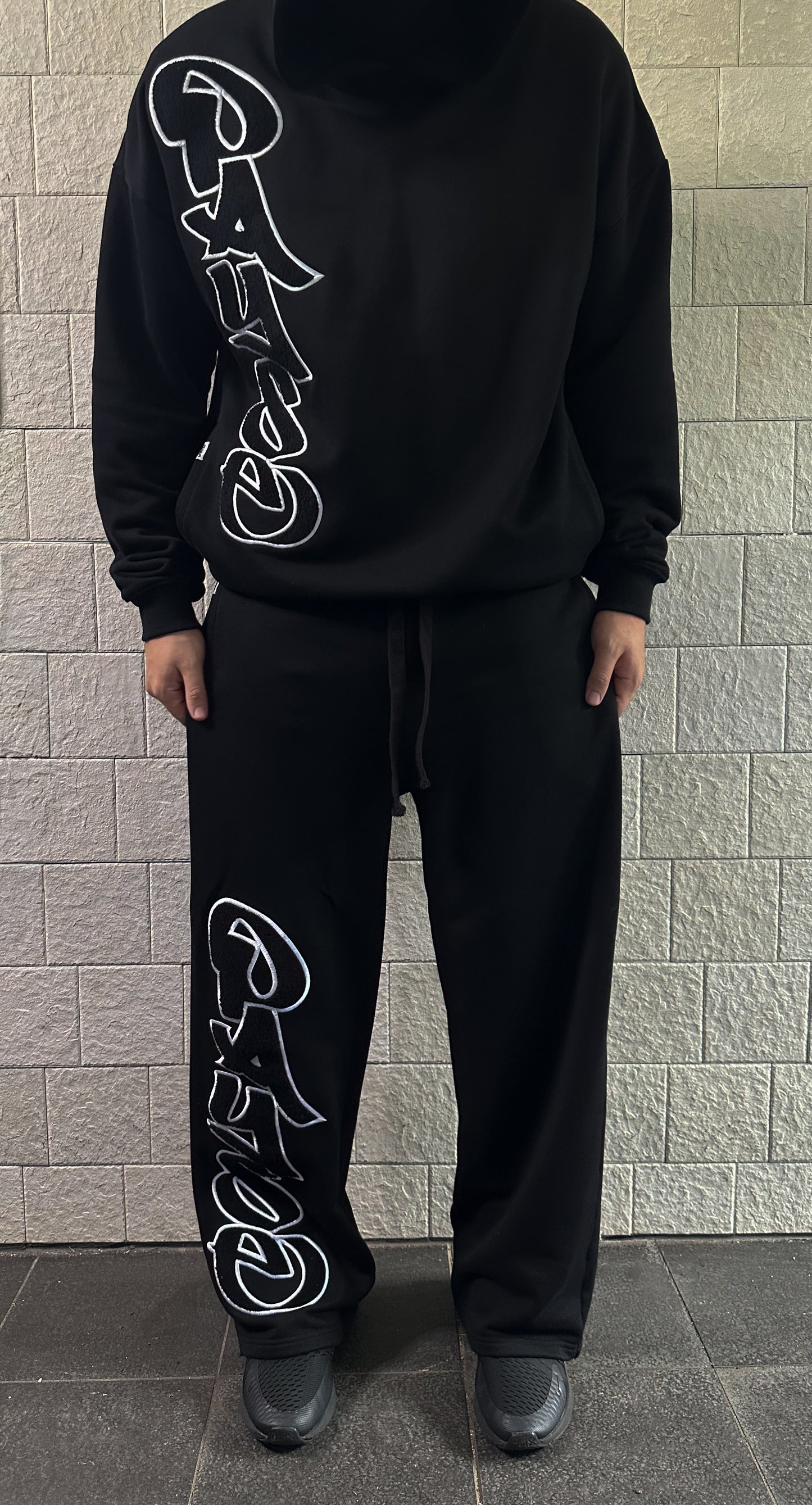 PAYSE - SWEATS (B)